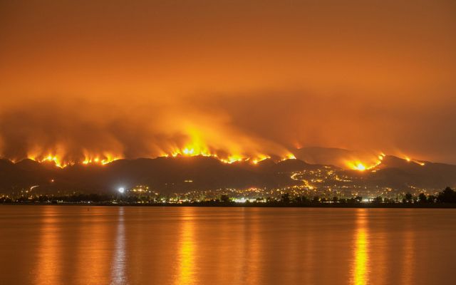 Night long exposure photograph of the Santa Clarita wildfire in CA. 