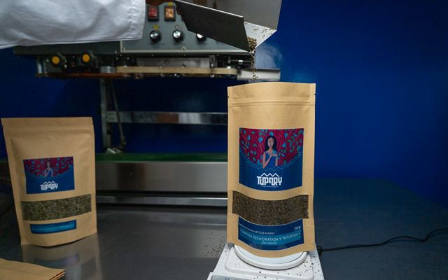 Bolsa com wayusa processada.