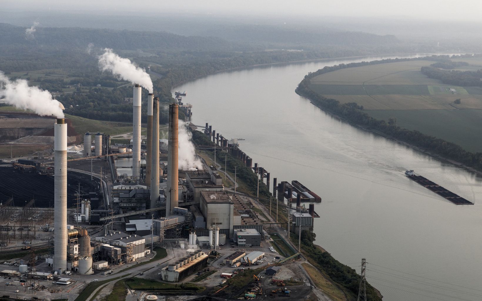 Mill Creek Coal Power Plant in Louisville. Louisville is located in the Ohio River Valley, and the geography causes polluted air from industrial centers to the north and west to linger over the city, resulting in local air quality issues.