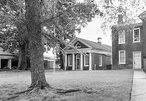 Black and white picture of the Sussex County's courthouse.