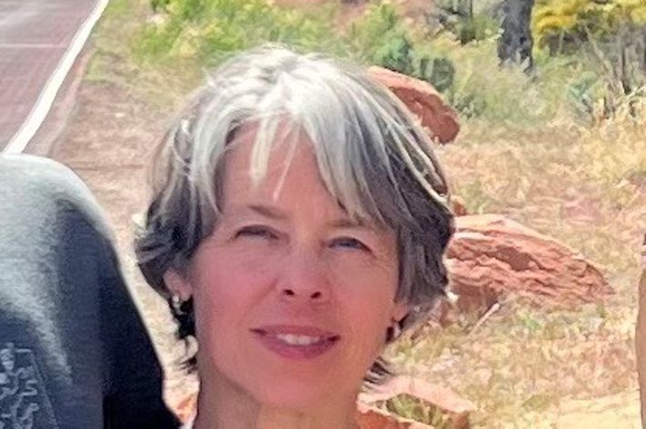 Headshot of Deborah Barber.