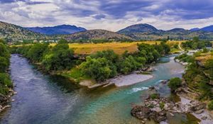 Restoring Free-flowing Rivers in Europe