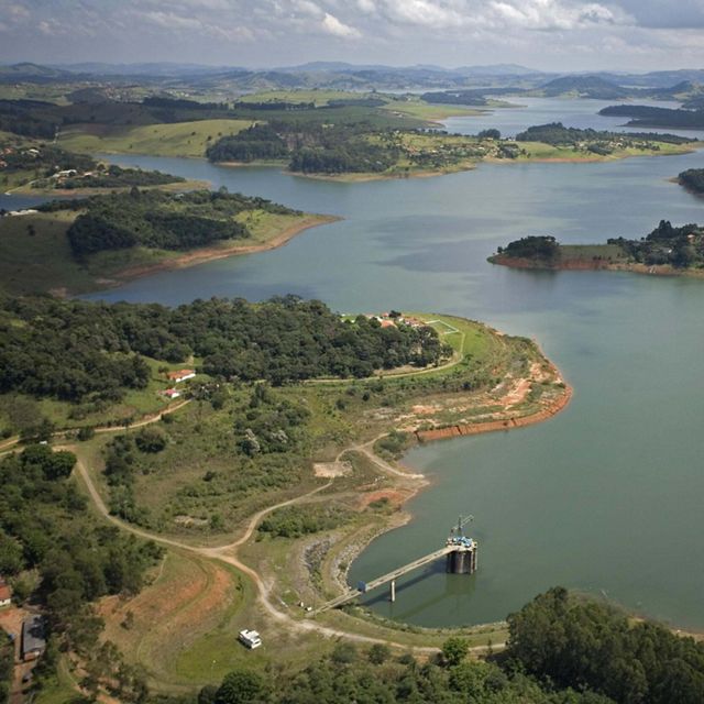 (ALL RIGHTS, ALL USES - CREDIT IS MANDATORY) Aerial view of Jaguari Reservoir which is part of Brazil's Cantareira system (the largest system of public water supplies in Latin America) which provides fifty percent of Sao Paulo's drinking water.PHOTO CREDIT: ©Scott Warren     
