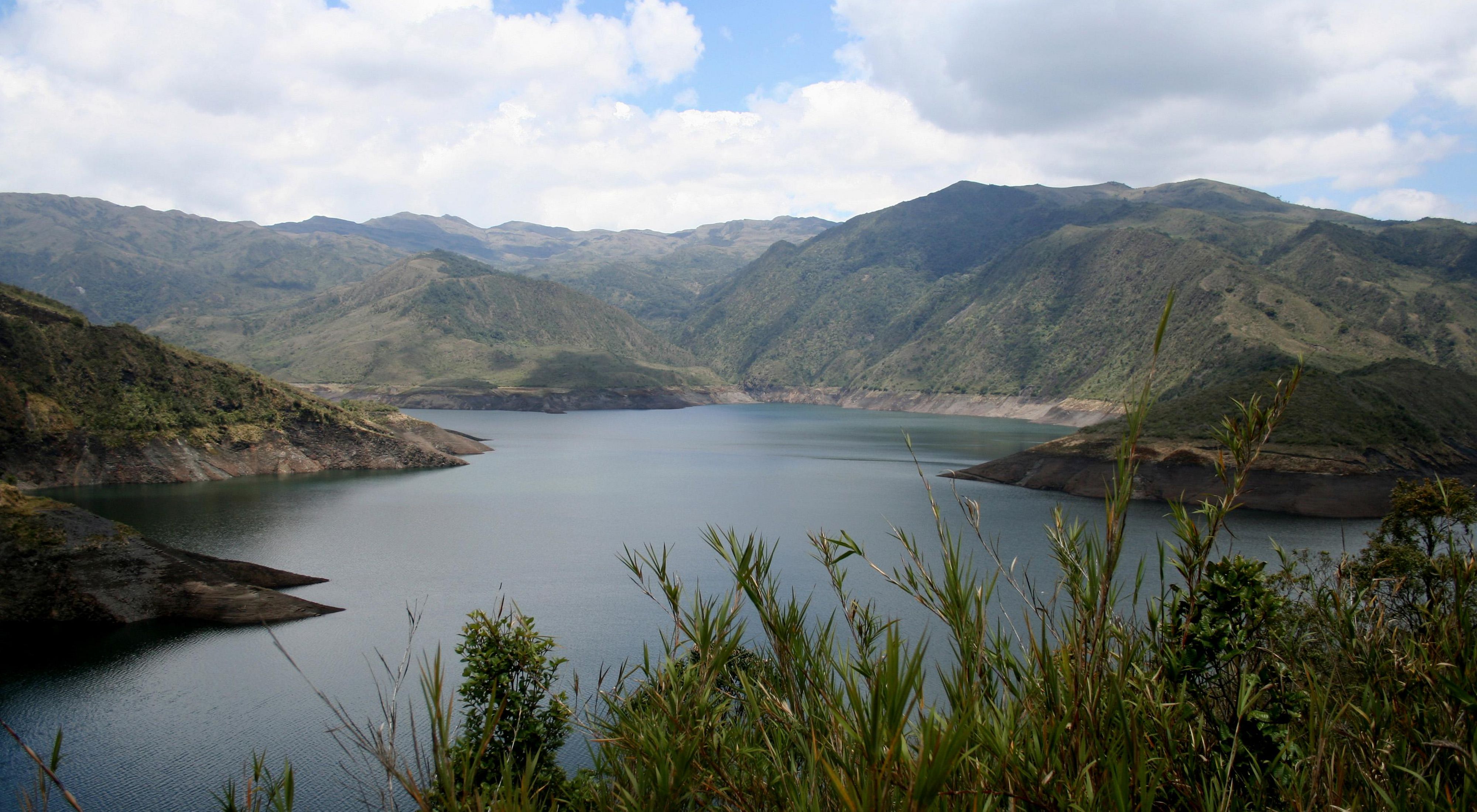 Reservatório de água no Parque Nacional Chingaza, na Colômbia.