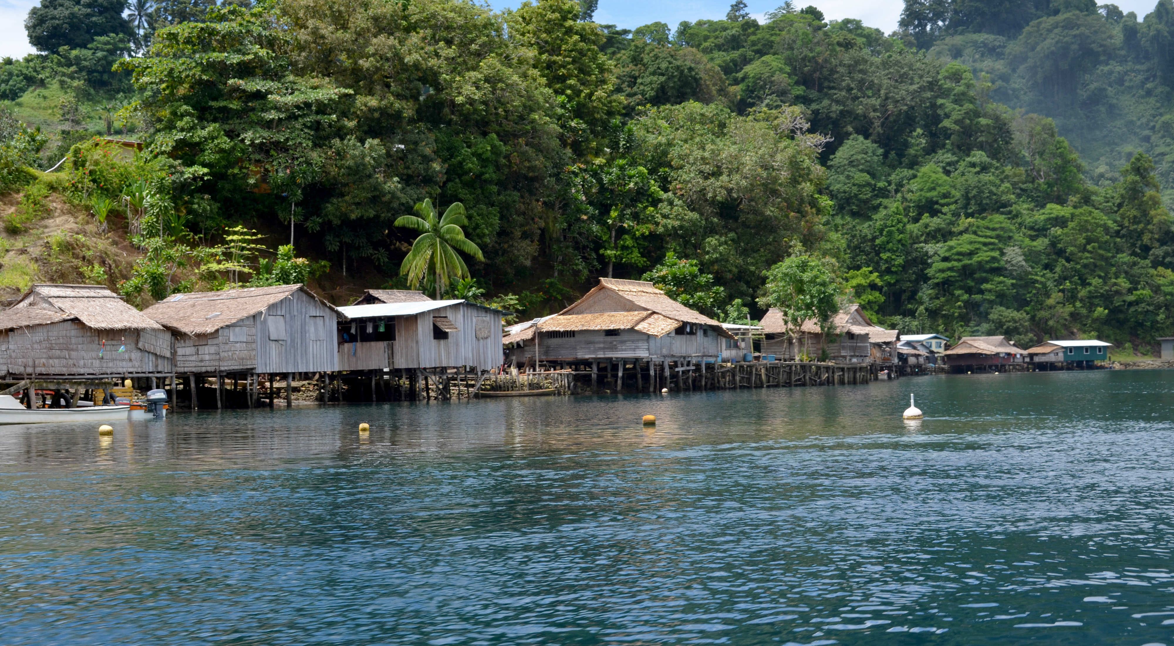 TNC works with communities in the Solomon Islands to support their decision making about development.