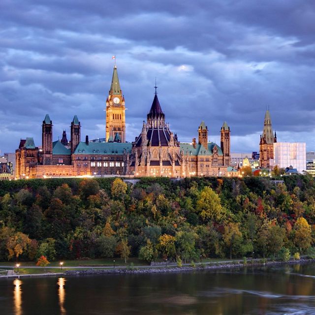 Overlooking the Ottawa River in Ottawa, Ontario in autumn.