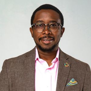 Headshot of Edwin Macharia.