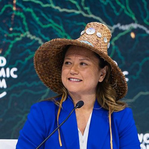 Headshot of Fawn Sharp.