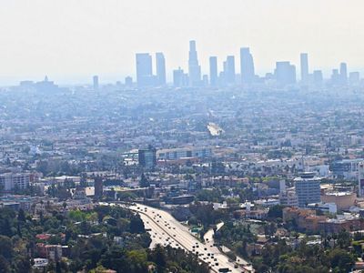 As emissões relacionadas transporte representam uma ameaça de aquecimento global.