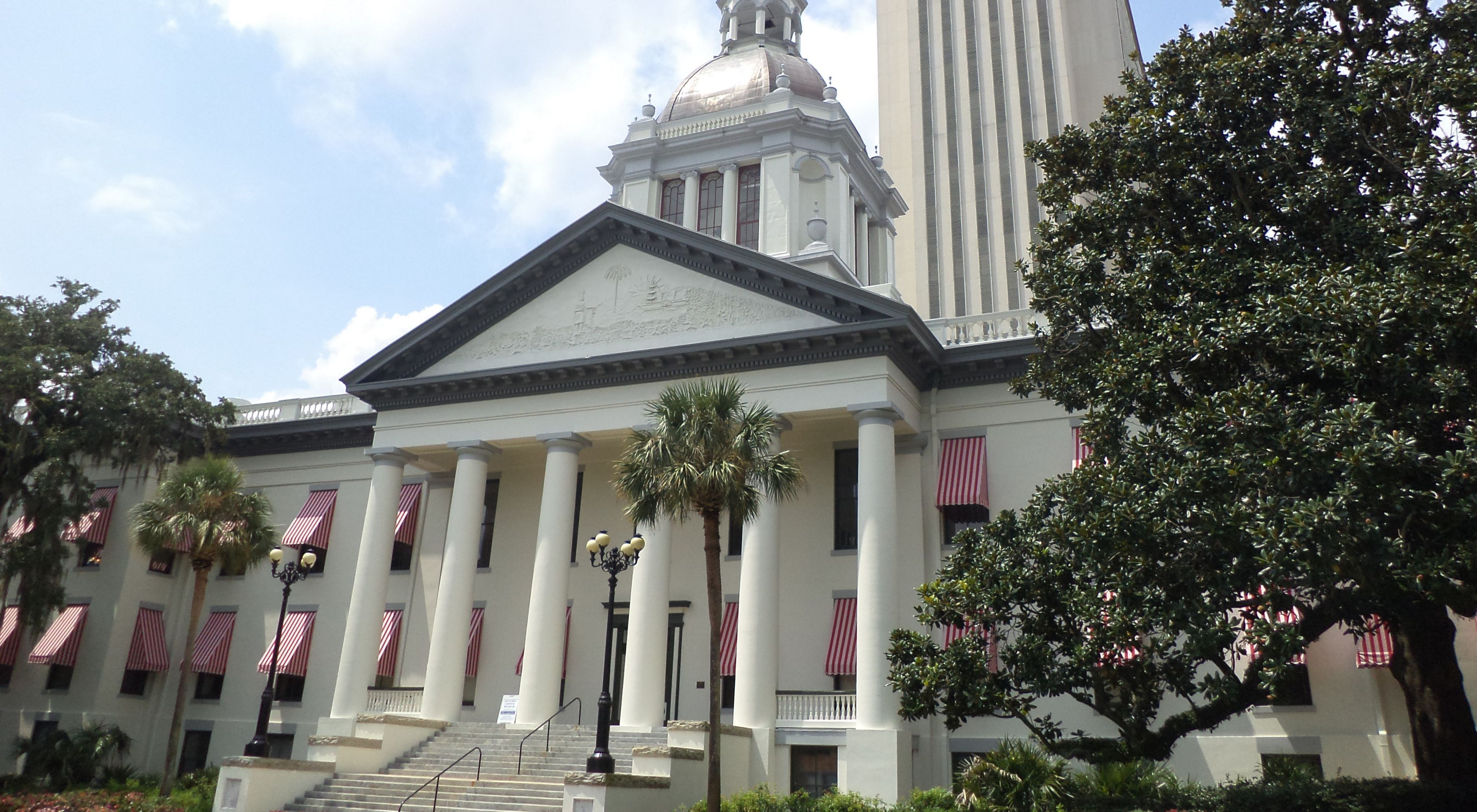 A view of the front columns of the Florida State Capitol in Tallahassee, Florida. 