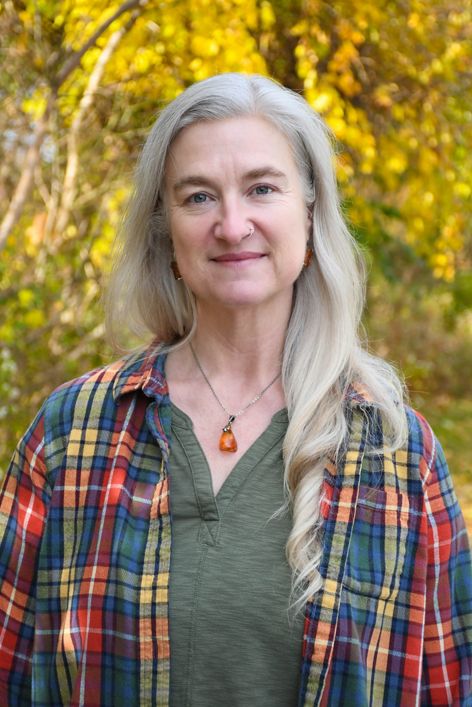 Kim Hachadoorian head shot.