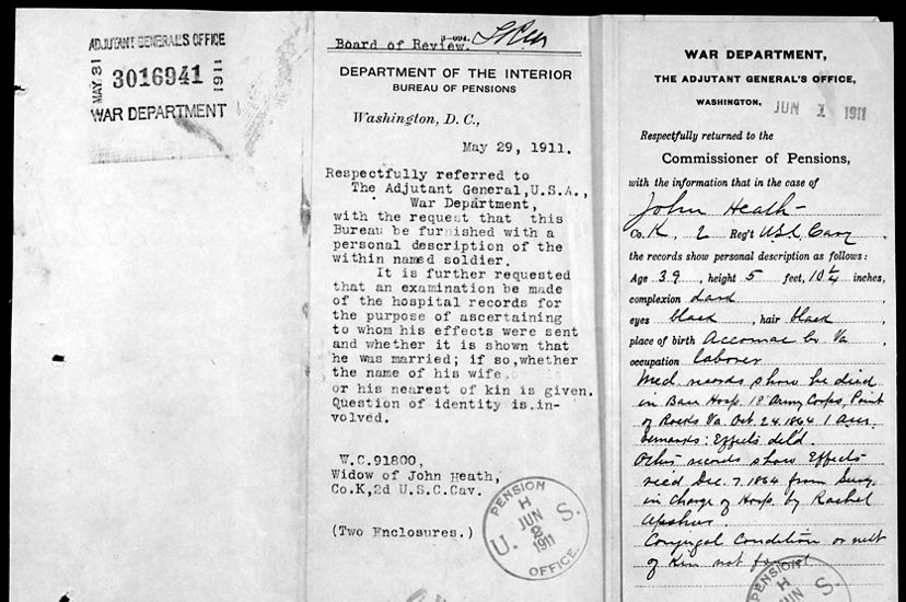 Government document recording the pension records of Civil War veteran John Heard.
