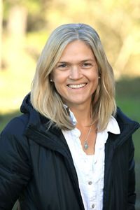 Heidi Alleway headshot.