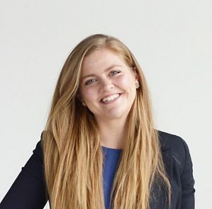 Hillary Vedvig headshot.