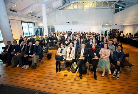 會議匯聚了超過200位來自全球和本地的專家、政策者、學者和行業創新者,共同探討基於自然的解決方案(Nature-based Solutions,簡稱NbS)如何應對氣候變化帶來的挑戰和提升城市韌性方面的轉型潛力。