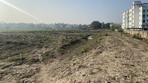 The polluted banks of Lake Sembakkam before restoration work.