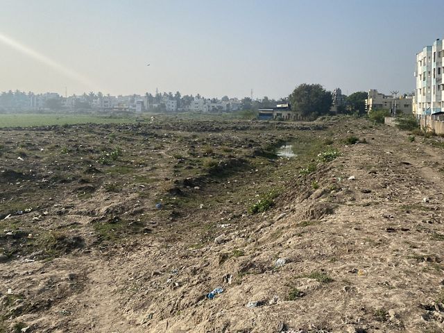 The polluted banks of Lake Sembakkam before restoration work.