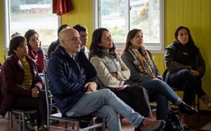 De izquierda a derecha: Jorge Sánchez, Seremi de Agricultura de la región de Los Ríos; Liliana Pezoa, administradora de la RCV y Alejandra Vásquez, Seremi de Economía de Los Ríos.