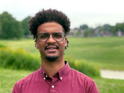 Portrait image of Lamont Smith.