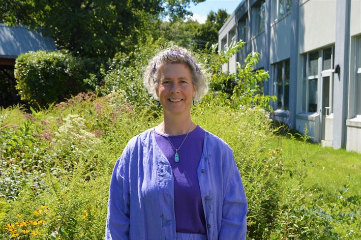 New Hampshire volunteer Laura Andrews.