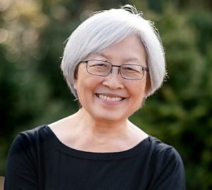 Headshot of Leslie Pond in a black shirt. 