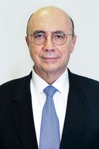 Member of the board of directors of Azul Brazilian Airlines.