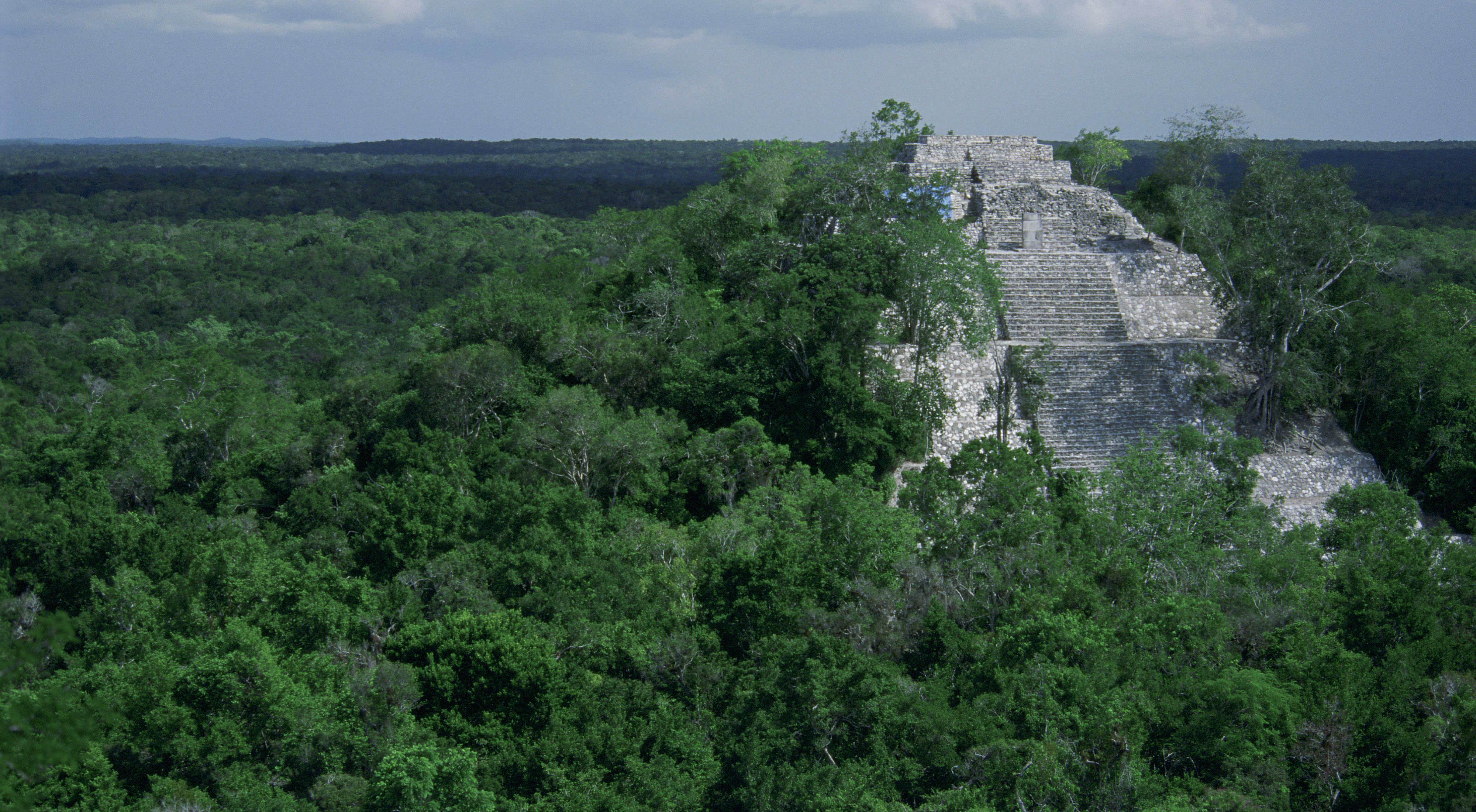 Ruinas del imperio Maya