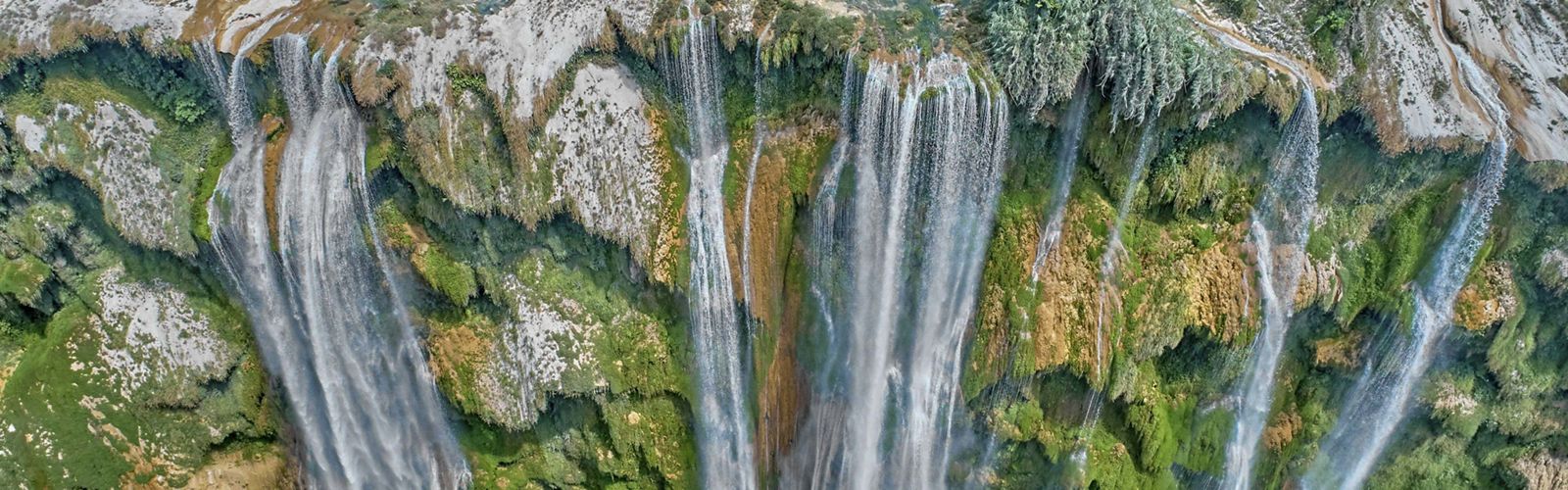 La cascada de Tamul es un salto de agua de México, el salto de agua más grande del estado de San Luis Potosí, México