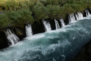 Paisaje de rapidos y ríos.