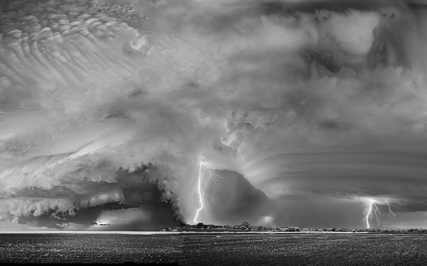 Tormenta de verano en la Pampa Saber entender los hechos naturales, nos permite comprender su magnitud © Miguel Adalberto Jakubiec/TNC