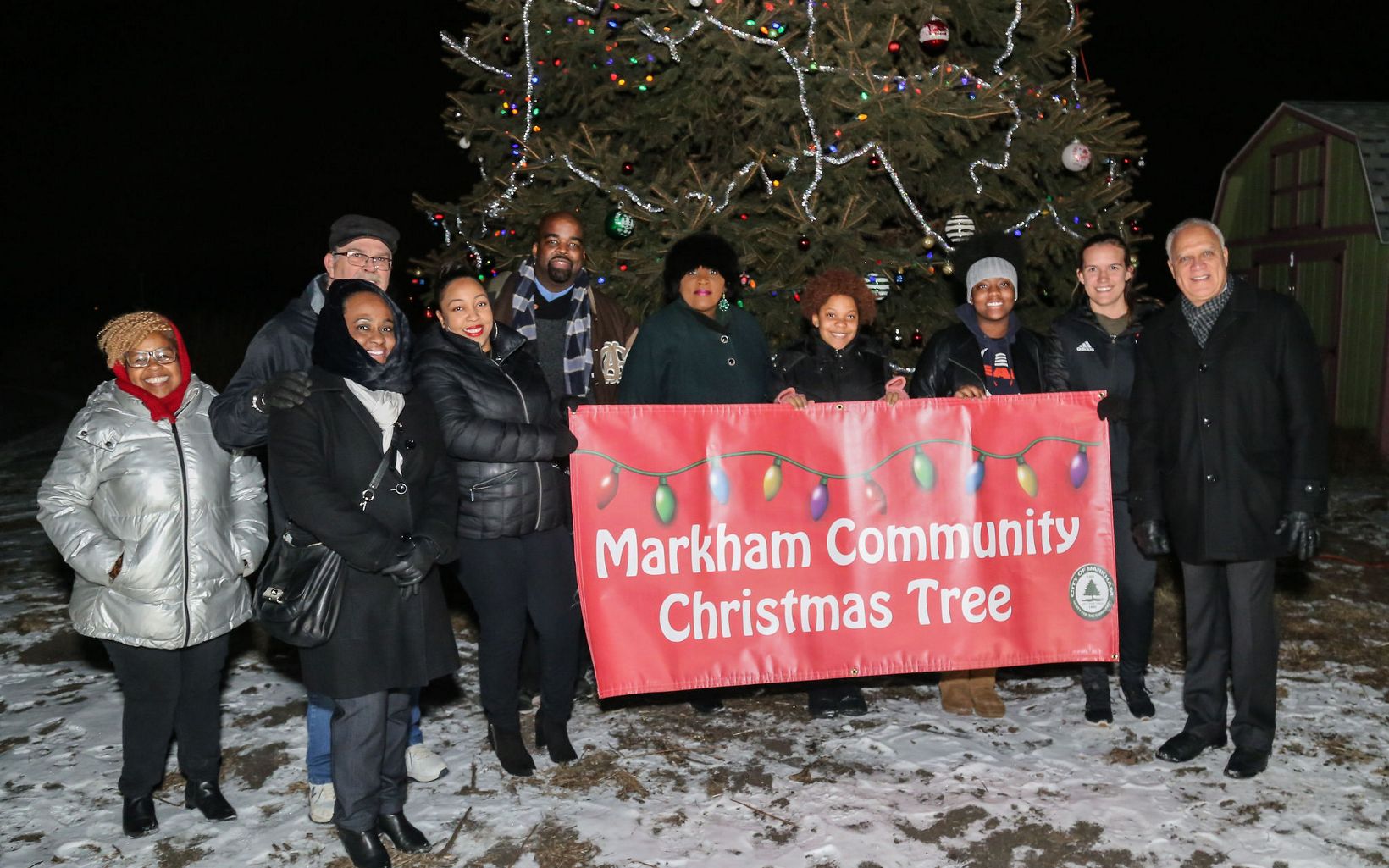 
                
                  Community Events YET interns and TNC staff attended the Markham Community Christmas Tree lighting.
                  © Yolanda Richards
                
              