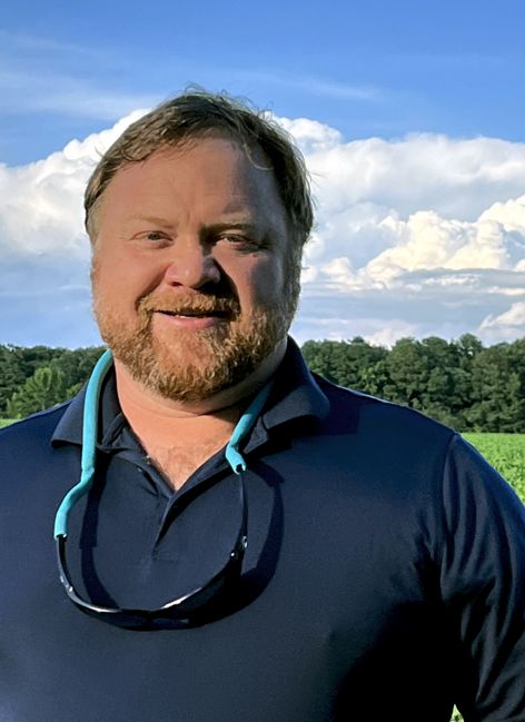 Daniel Sweeney headshot.