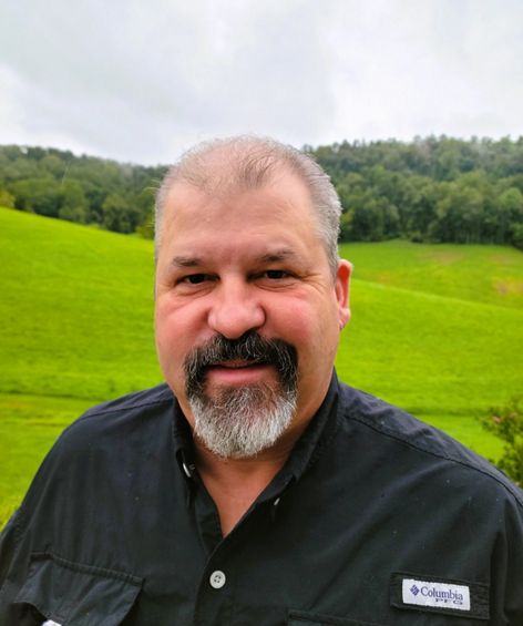 Denny Nurkiewicz headshot.