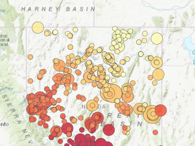 A map of Nevada showing the potential locations for renewable energy development on lands with former mines.
