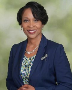 Headshot of Monica Thornton.