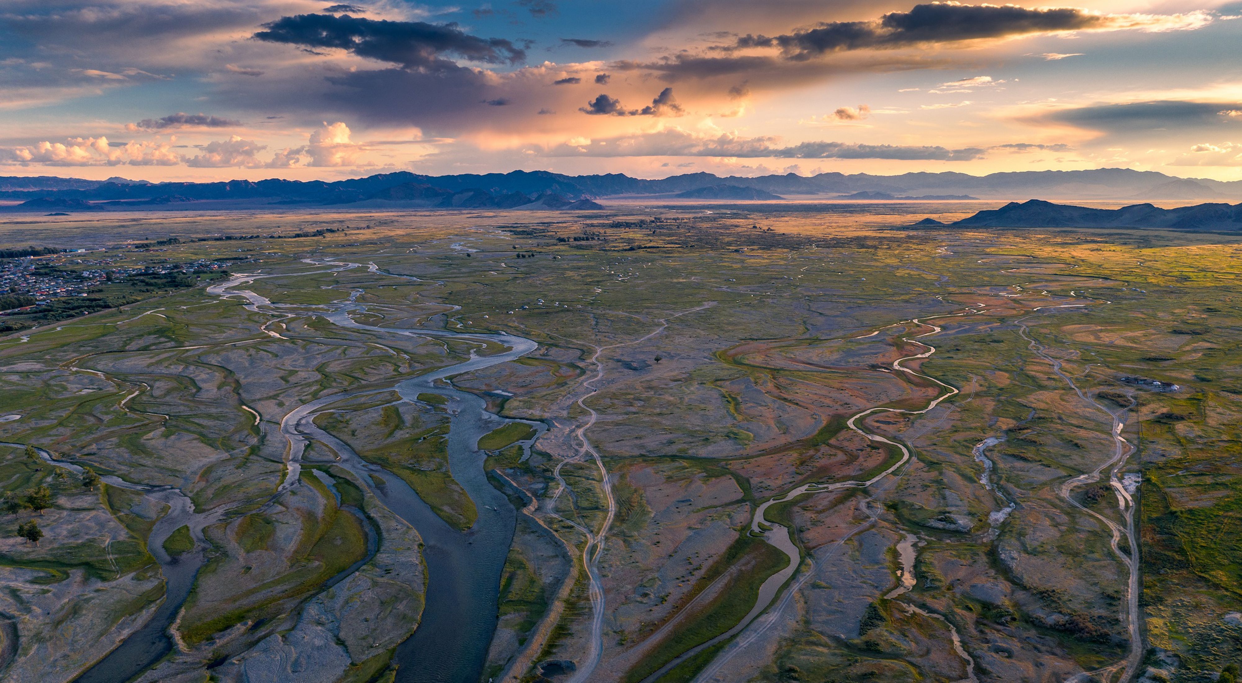Bulgan Gol river, Mongolia.
