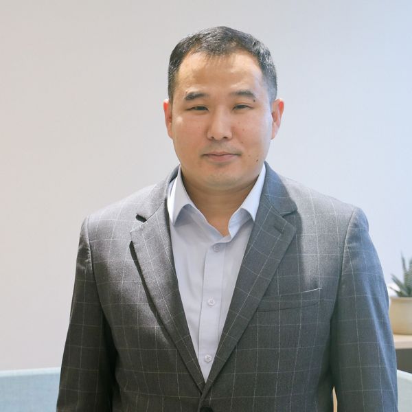 Munkhbayar Tsedevsuren is the Director of the “Eternal Mongolia” Project Finance for Permanence (PFP) project. 