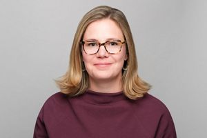 headshot of Rachel Pasternack.