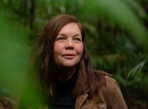 Robyn James portrait