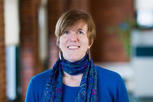 Tamara Lee Pinard headshot.