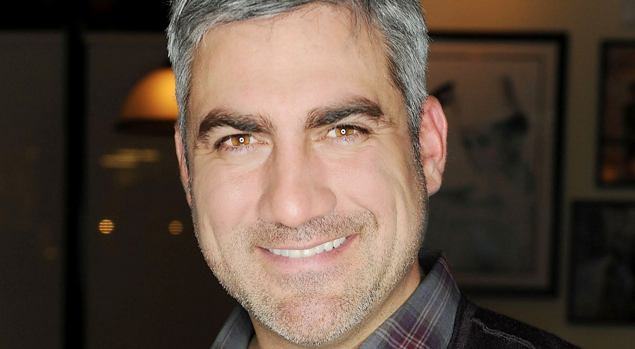 Close-cropped headshot of Taylor Hicks.