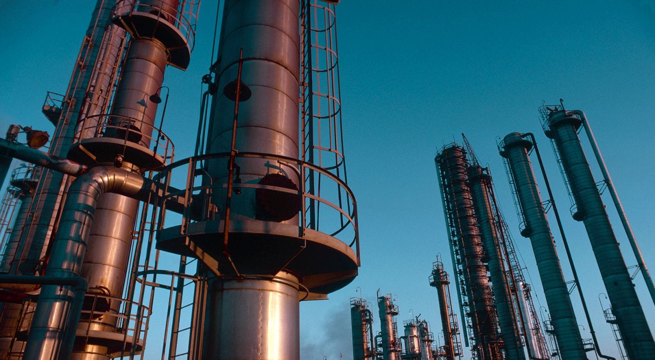 Picture of oil infrastructure.