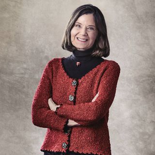 Headshot of Lynn Scarlett.