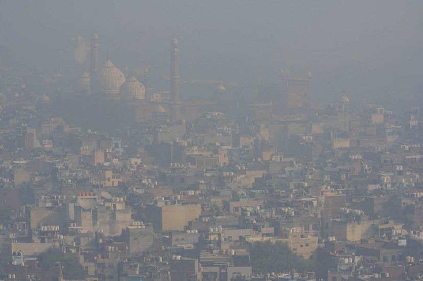 A thick haze hangs over Delhi, India.