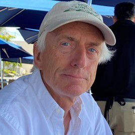 Walt Looney headshot.