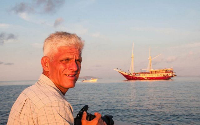 Dr. Peter Mous