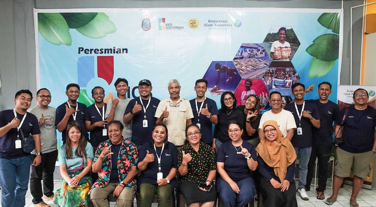 Peluncuran Kios Konservasi di Sorong.