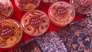 One processed mangrove product includes syrup, cakes, and batik with natural dyes from mangroves.