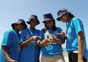 Monitoring sea turtles