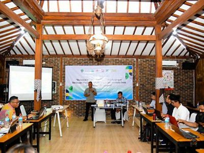 Bupati Bulungan, Kalimantan Utara Syarwani, ketika membuka pertemuan multipihak, “Penguatan Kemitraan Multipihak untuk Mewujudkan Kabupaten Bulungan yang Berdaulat Pangan, Maju dan Sejahtera, Berbasis Desa dan Kawasan Perdesaan” di Yogyakarta.
